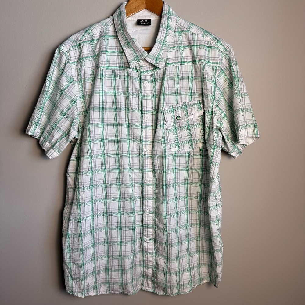 Oakley Men's XL Plaid Short Sleeve Cotton Shirt Button Up Green/White‎ Beach Dad